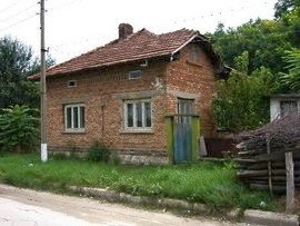 Property in bulgaria, House in bulgaria , House for sale near Pleven, buy rural property, rural house, rural Bulgarian house, bulgarian property, rural property, buy property near Pleven, Pleven property