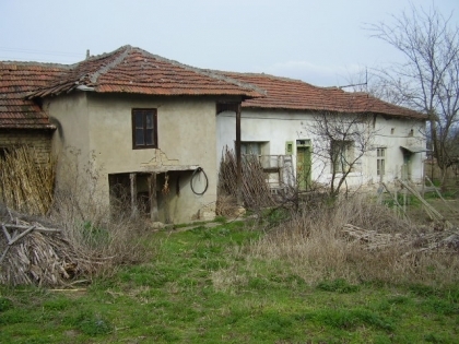 Property in bulgaria, House in bulgaria , House for sale near Pleven, buy rural property, rural house, rural Bulgarian house, bulgarian property, rural property, buy property near Pleven, Pleven property 