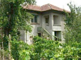 Property in bulgaria, House in bulgaria , House for sale near Pleven, buy rural property, rural house, rural Bulgarian house, bulgarian property, rural property in Pleven, holiday property, holiday house, rural holiday property in Bulgaria

