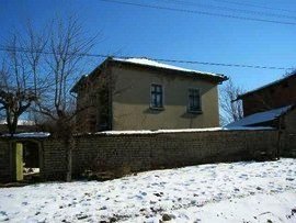 Property in bulgaria, House in bulgaria , House for sale near Pleven, buy rural property, rural house, rural Bulgarian house, bulgarian property, rural property in Pleven, holiday property, holiday house, rural holiday property in Bulgaria