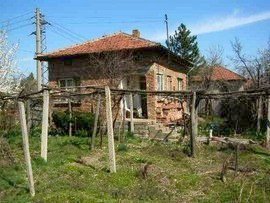 Property in bulgaria, House in bulgaria , House for sale near Pleven, buy rural property, rural house, rural Bulgarian house, bulgarian property, rural property, buy property near Pleven, Pleven property