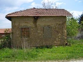 The cheap rural bulgarian house in Pleven region