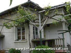 Property in bulgaria, House in bulgaria , House for sale near Kazanlak, Stara Zagora, buy rural property, rural house, rural Bulgarian house, bulgarian property, rural property, cheap Bulgarian property, cheap house