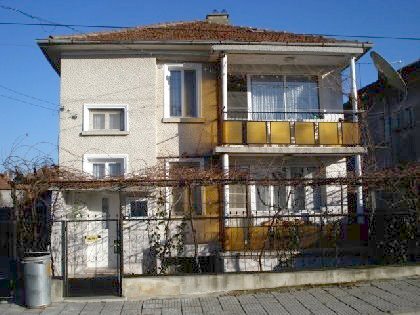 Two storey house with marvellous view