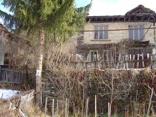 Cozy real estate for sale in Bulgaria Plovdiv region