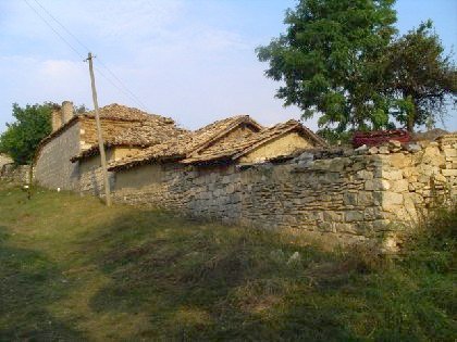 House for sale near Varna, house near resort, Varna holiday resort, holiday resort, property near resort, buy property in resort, bulgarian property, property near Varna, property Varna, holiday house near sea 