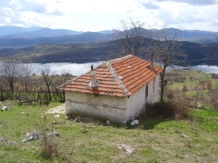 Two houses in a peaceful area with river and mountain view in Bulgaria