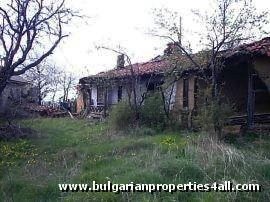 old-style single-storey house in need of restoration