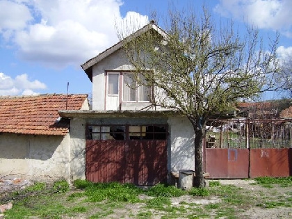 Property in bulgaria, House in bulgaria , House for sale near Pleven, buy rural property, rural house, rural Bulgarian house, bulgarian property, rural property, buy property near Pleven, Pleven property 