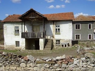 House in a picturesque place near to the town of Pleven 