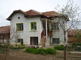 Property in Bulgaria, Bulgarian property, Bulgarian properties, properties for sale, Bulgaria Real estate, Buying property in Bulgaria, buy properties in Bulgaria, Cheap house for sale near Pleven, Property in Pleven