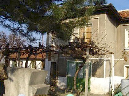 House located in a big well-developed village near Plovdiv