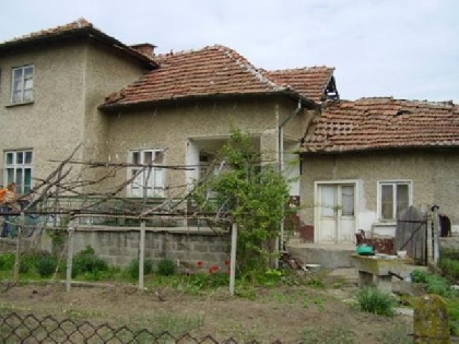 Property in bulgaria, House in bulgaria , House for sale near Pleven, buy rural property, rural house, rural Bulgarian house, bulgarian property, rural property, buy property near Pleven, Pleven property 