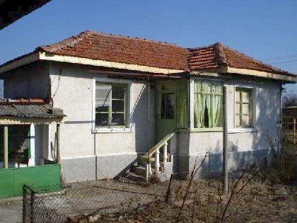 Cheap house for sale in lovely region,property in Bulgaria, property, Bulgaria, properties, bulgarian properties, Bulgarian, bulgarian property, property Bulgaria, bulgarian properties for sale, buy properties in Bulgaria, Cheap Bulgarian property, Buy property in Bulgaria, house for sale,Bulgarian estates,Bulgarian estate,cheap Bulgarian estate,sheap Bulgarian estates,house for sale in Bulgaria,home in Bulgaria,Bulgarian home, bye home in Bulgaria, Cheap home, Cheap home in Bulgaria,Property in bulgaria, House in bulgaria , House for sale near Elhovo, buy rural property, rural house, rural Bulgarian house, bulgarian property, rural property in Yambol, cheap Bulgarian property, cheap house