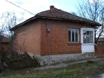 One storey solid built house in Elhovo regionproperty in Bulgaria, property, Bulgaria, properties, bulgarian properties, Bulgarian, bulgarian property, property Bulgaria, bulgarian properties for sale, buy properties in Bulgaria, Cheap Bulgarian property, Buy property in Bulgaria, house for sale,Bulgarian estates,Bulgarian estate,cheap Bulgarian estate,sheap Bulgarian estates,house for sale in Bulgaria,home in Bulgaria,Bulgarian home, bye home in Bulgaria, Cheap home, Cheap home in Bulgaria,Property in bulgaria, House in bulgaria , House for sale near Elhovo, buy rural property, rural house, rural Bulgarian house, bulgarian property, rural property in Yambol, cheap Bulgarian property, cheap house