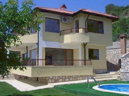 house in Bulgaria, Bulgarian house, house near beach, Bulgarian property, property house, property in Bulgaria, property near beach, house in balchik, house house near balchik, balchik property, property investment, investment 