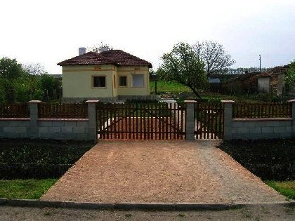  House for sale near dobrich, house near resort, dobrich beach resort, beach resort, property near resort, buy property in resort, bulgarian property, property near dobrich, property dobrich, house near bulgarian resort, dobrich resort 