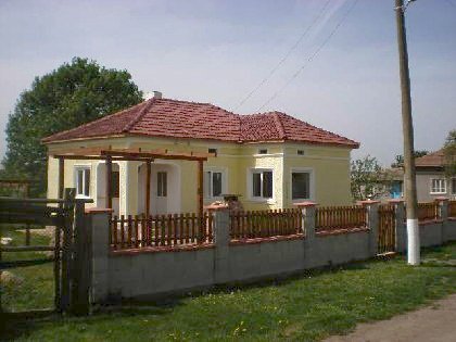 House for sale near Varna, house near resort, Varna holiday resort, holiday resort, property near resort, buy property in resort, bulgarian property, property near Varna, property Varna, holiday house near sea 