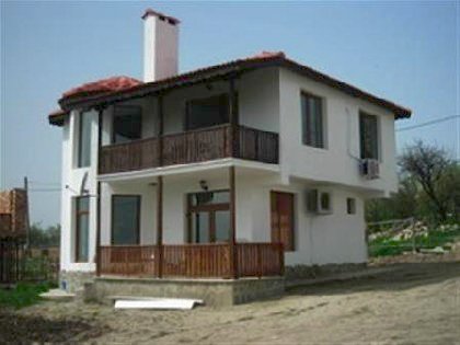 Elegant Traditional Home just 18km away from the sea,property in Bulgaria, property, Bulgaria, properties, bulgarian properties, Bulgarian, bulgarian property, property Bulgaria, bulgarian properties for sale, buy properties in Bulgaria, Cheap Bulgarian property, Buy property in Bulgaria, house for sale,Bulgarian estates,Bulgarian estate,cheap Bulgarian estate,sheap Bulgarian estates,house for sale in Bulgaria,home in Bulgaria,Bulgarian home, bye home in Bulgaria, Cheap home, Cheap home in Bulgaria,Property in bulgaria, House in bulgaria , House for sale near Albena, house near beach, house near sea, buy property near sea, bulgarian property, property near Varna, buy property near Varna, property near sea