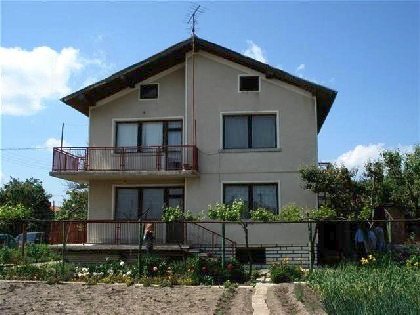 House for sale near Varna, house near resort, Varna holiday resort, holiday resort, property near resort, buy property in resort, bulgarian property, property near Varna, property Varna, holiday house near sea 