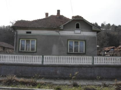 Property in bulgaria, House in bulgaria , House for sale near Pleven, buy rural property, rural house, rural Bulgarian house, bulgarian property, rural property, buy property near Pleven, Pleven property, estate in Bulgaria 
