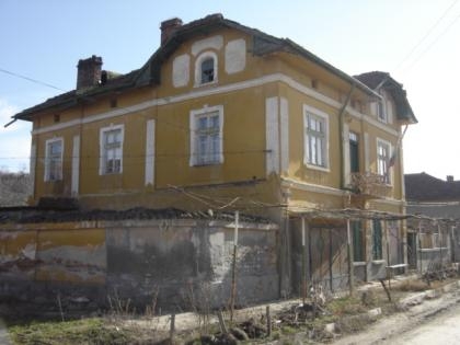 Property in bulgaria, House in bulgaria , House for sale near Pleven, buy rural property, rural house, rural Bulgarian house, bulgarian property, rural property, buy property near Pleven, Pleven property, estate in Bulgaria