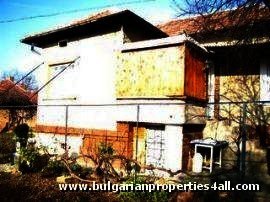 Property in bulgaria, House in Bulgaria, Bulgarian property, Bulgarian house, buy house in Bulgaria, Bulgarian house for sale, brick house, brick property, house for sale in Rousse, Bulgarian estate, Bulgaran brick house